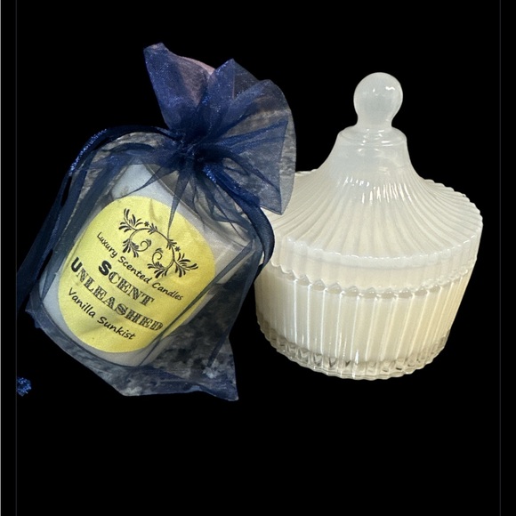 COPY - VANILLA SUNKIST, SCENT UNLEASHED LLC LUXURY HAND POURED SCENTED CANDLES - Picture 2 of 3